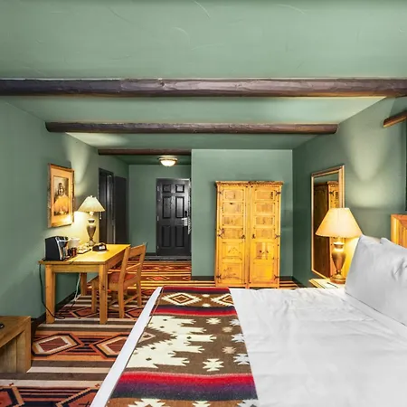 Glorieta Hotel 3*